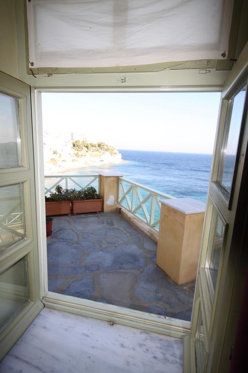Apollonos Seafront Apartment Ermoupoli Eksteriør billede